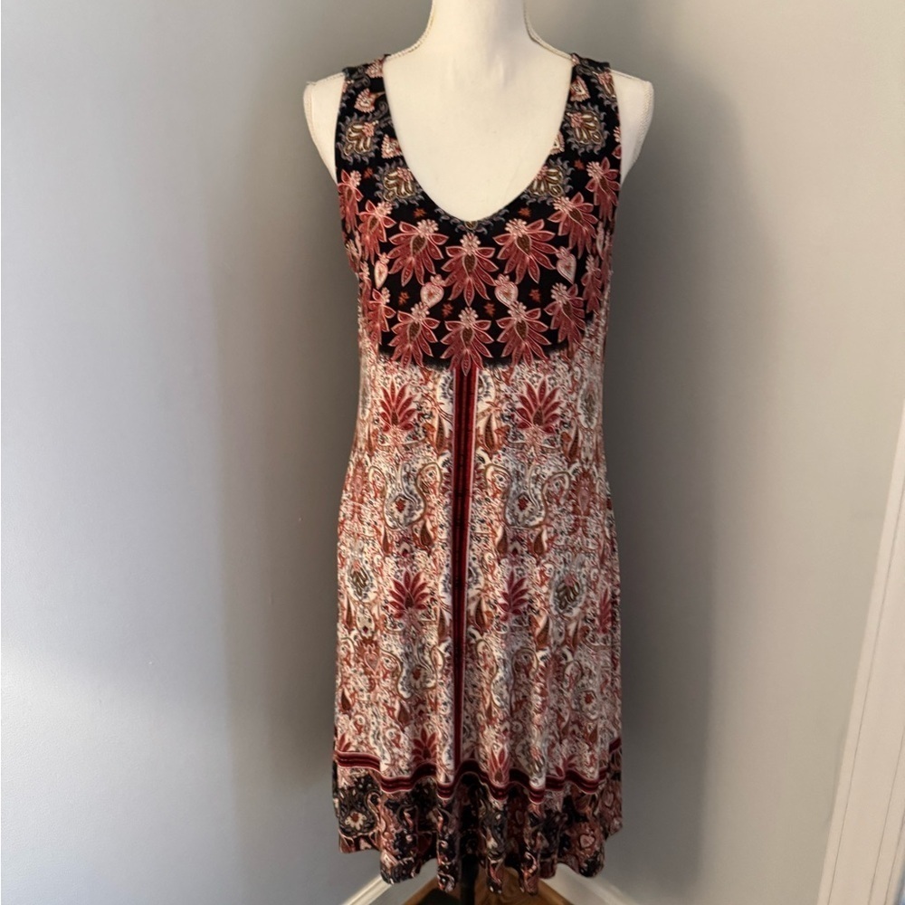 Premise Dresses Size Small Dress. Neutral colors.  MIDI
